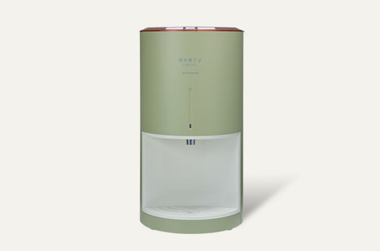 エブリィフレシャスミニのビームスデザインを正面から見たところ